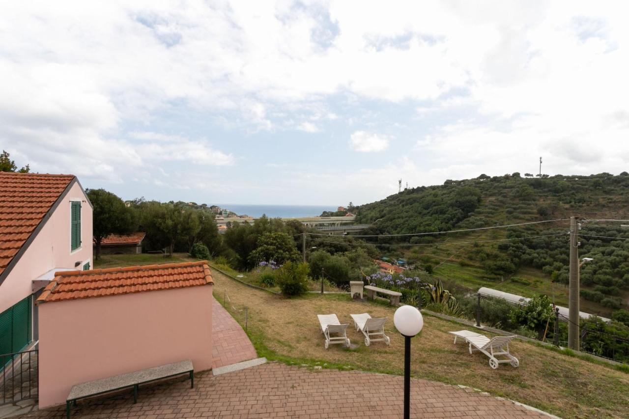 Villa Zafferano Suites Celle Ligure Buitenkant foto