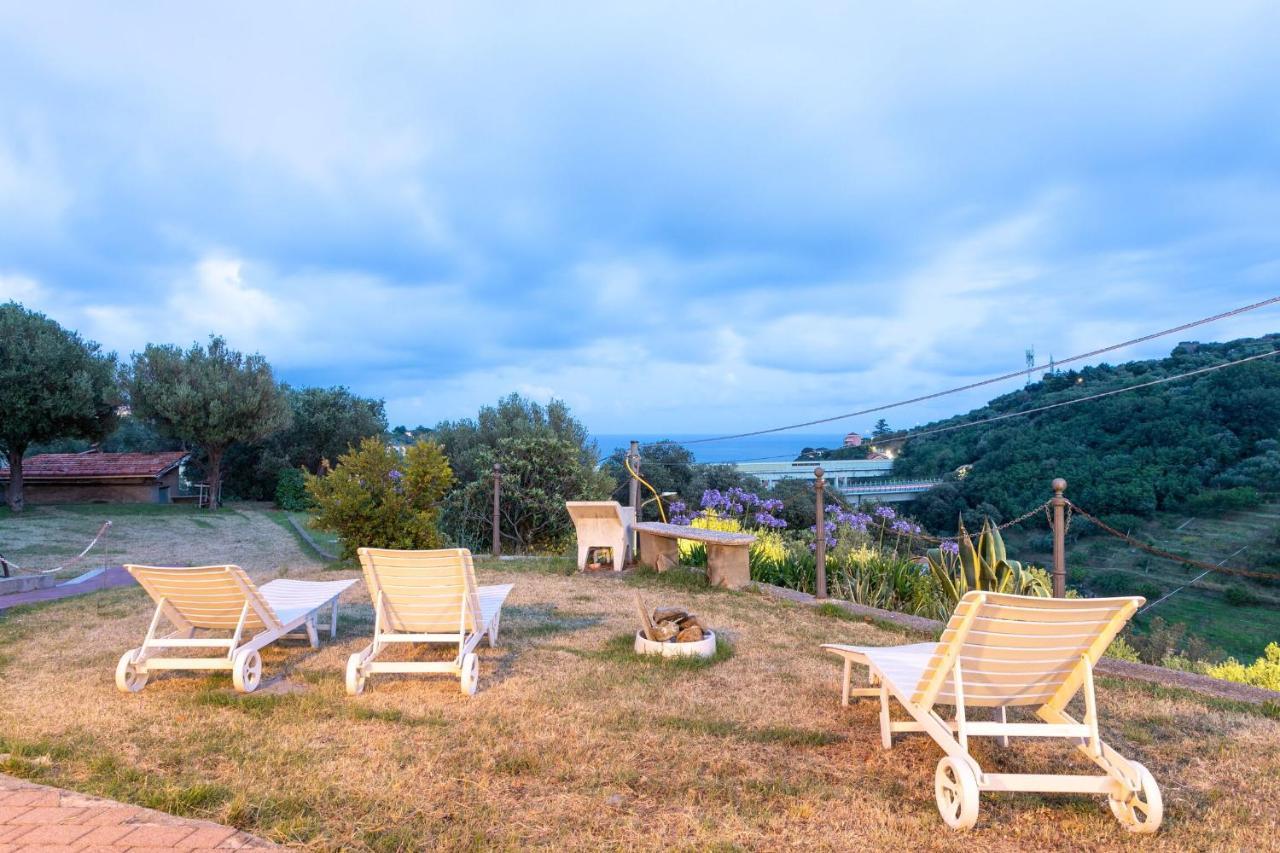 Villa Zafferano Suites Celle Ligure Buitenkant foto